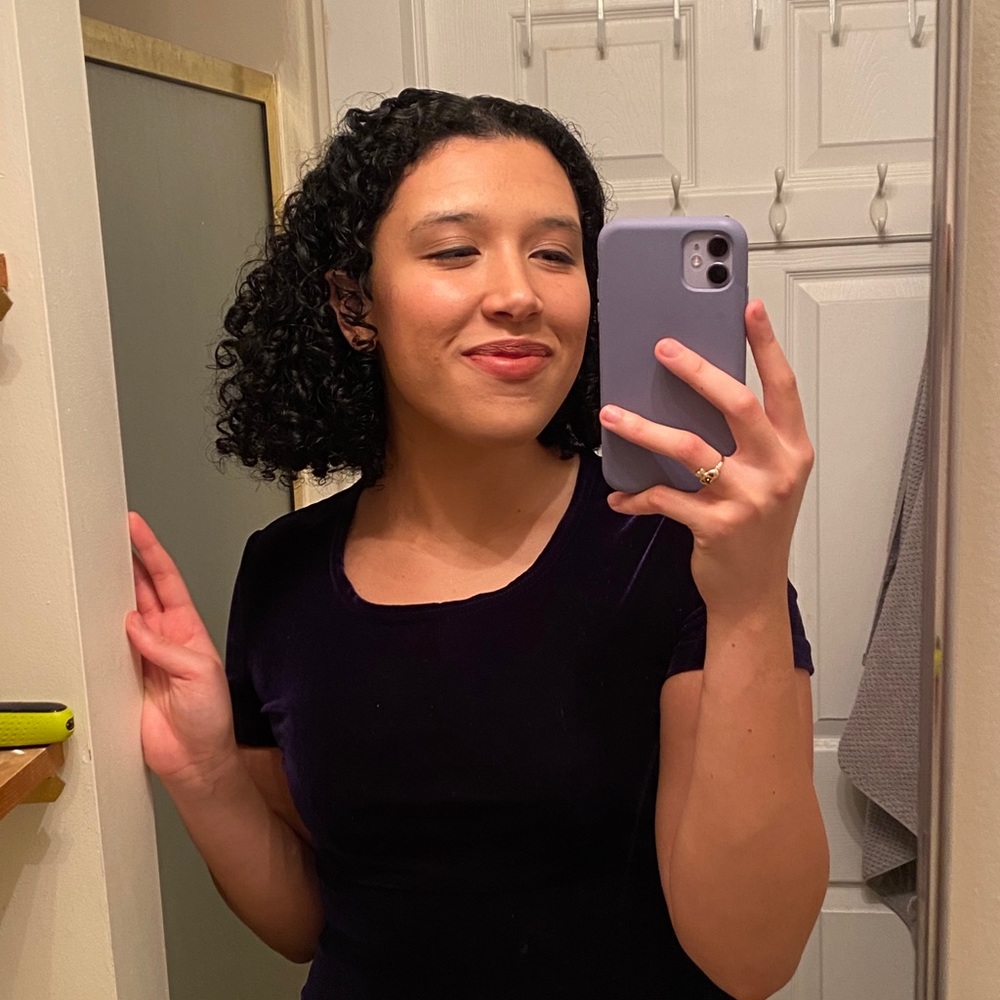 Meet your Posher, Carina